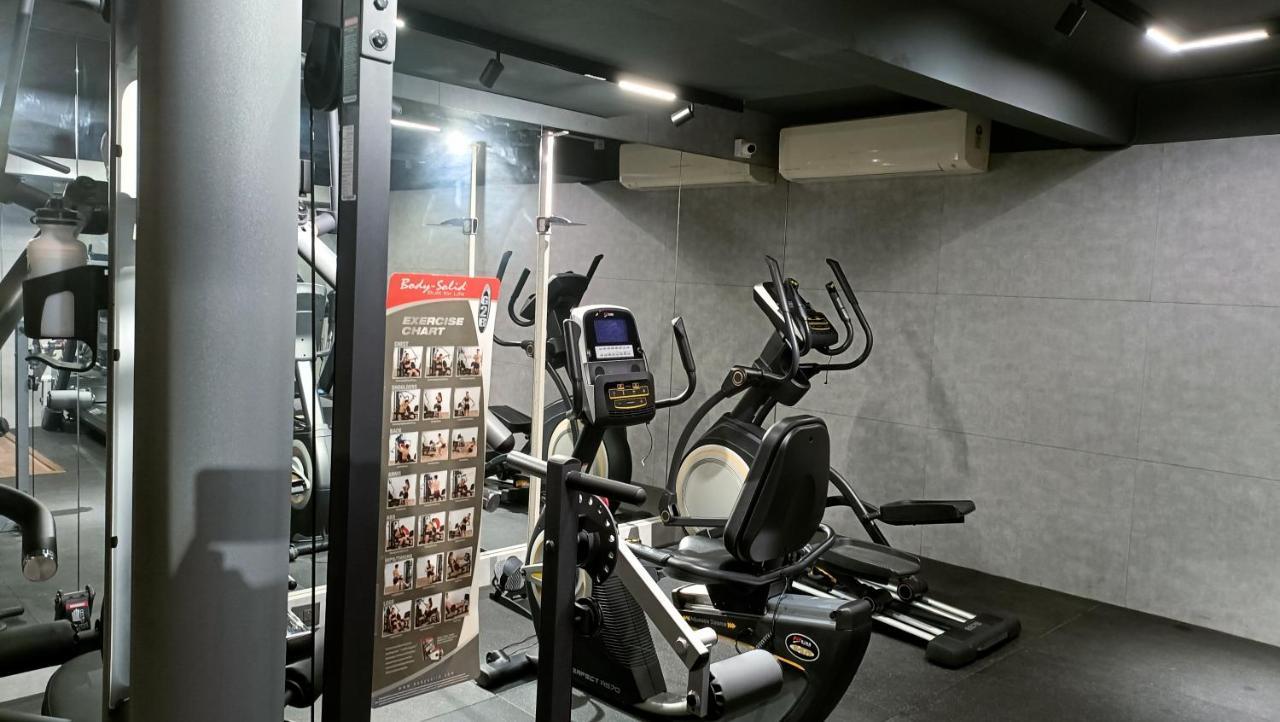 Retrieve Health & Wellness Hotel Kochi Ngoại thất bức ảnh