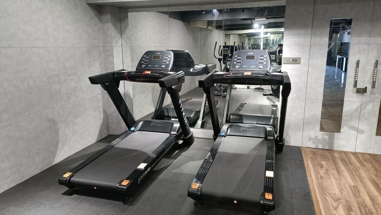 Retrieve Health & Wellness Hotel Kochi Ngoại thất bức ảnh